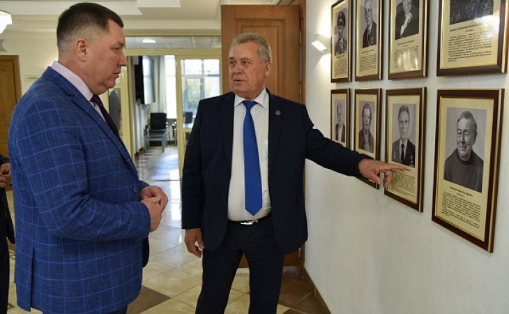 Александр Сафонов и Александр Романенко
