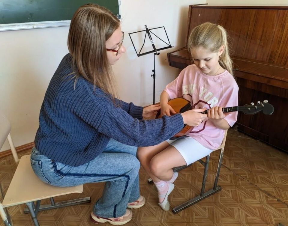 Земский работник культуры