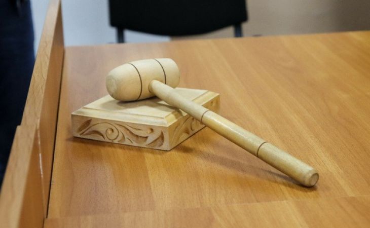 Деревянный молот судьи