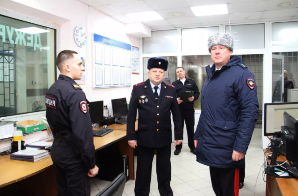 Представление Евгения Савочкина 
