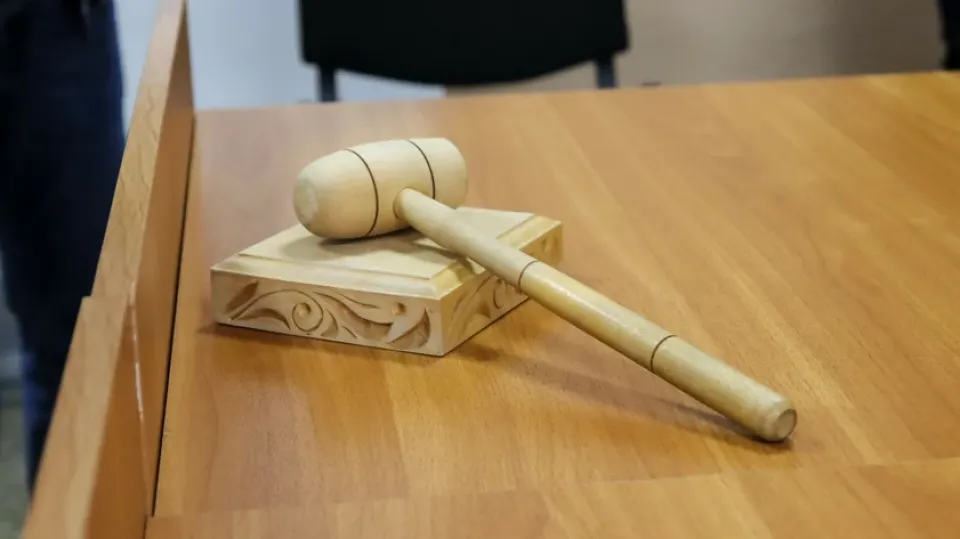  Деревянный молот судьи 