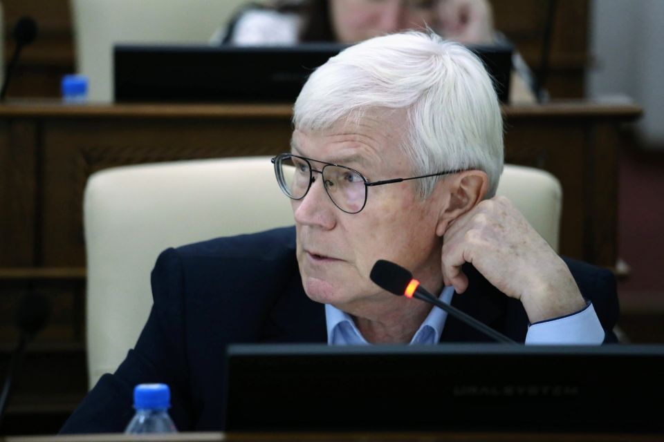 Руководитель фракции КПРФ Андрей Кривов