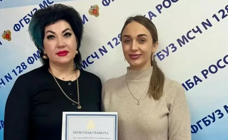 Начальник медико-санитарной части № 128 ФМБА России Татьяна Баранова и активист ЛДПР