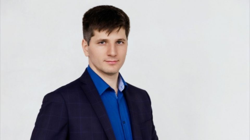 Александр Верясов