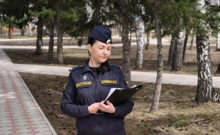 Судебные приставы