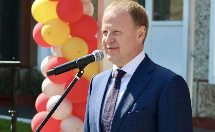 Виктор Томенко