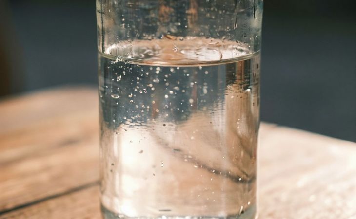 Вода