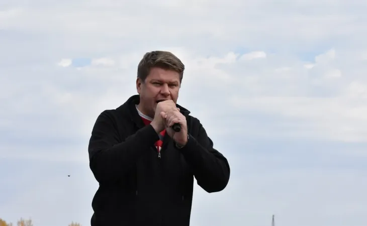 Дмитрий Губерниев