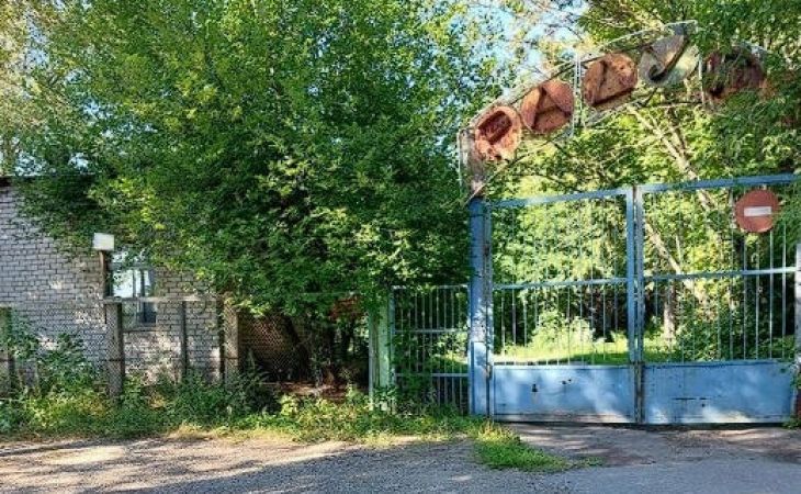 Территория заброшенного лагеря
