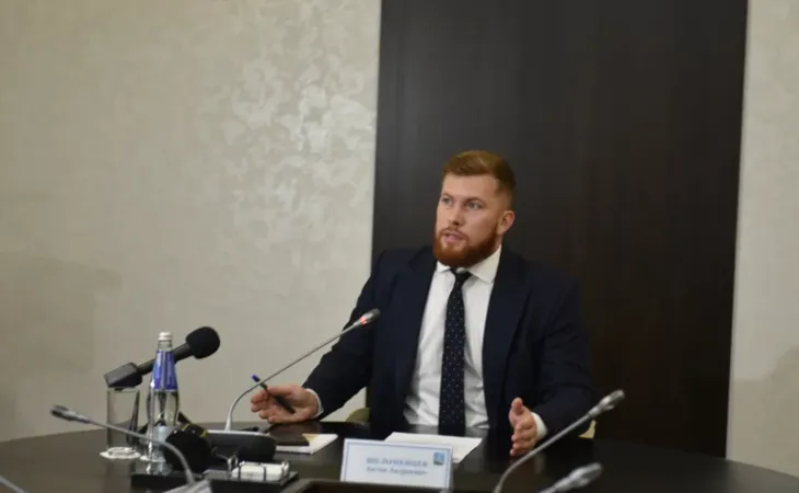 Бывший замглавы Барнаула Антон Шеломенцев