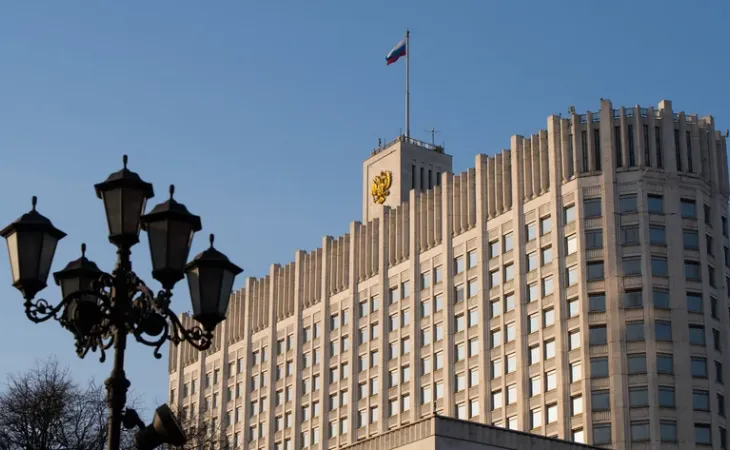 Вид на здание Дома правительства РФ