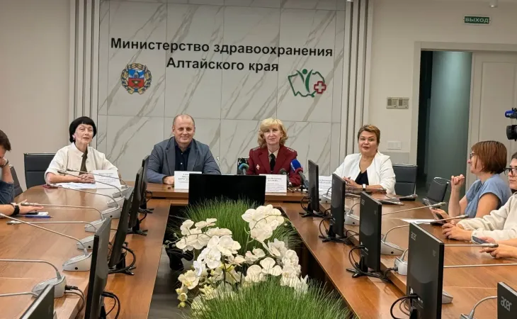 Пресс-конференция, посвящённая началу прививочной кампании против гриппа.